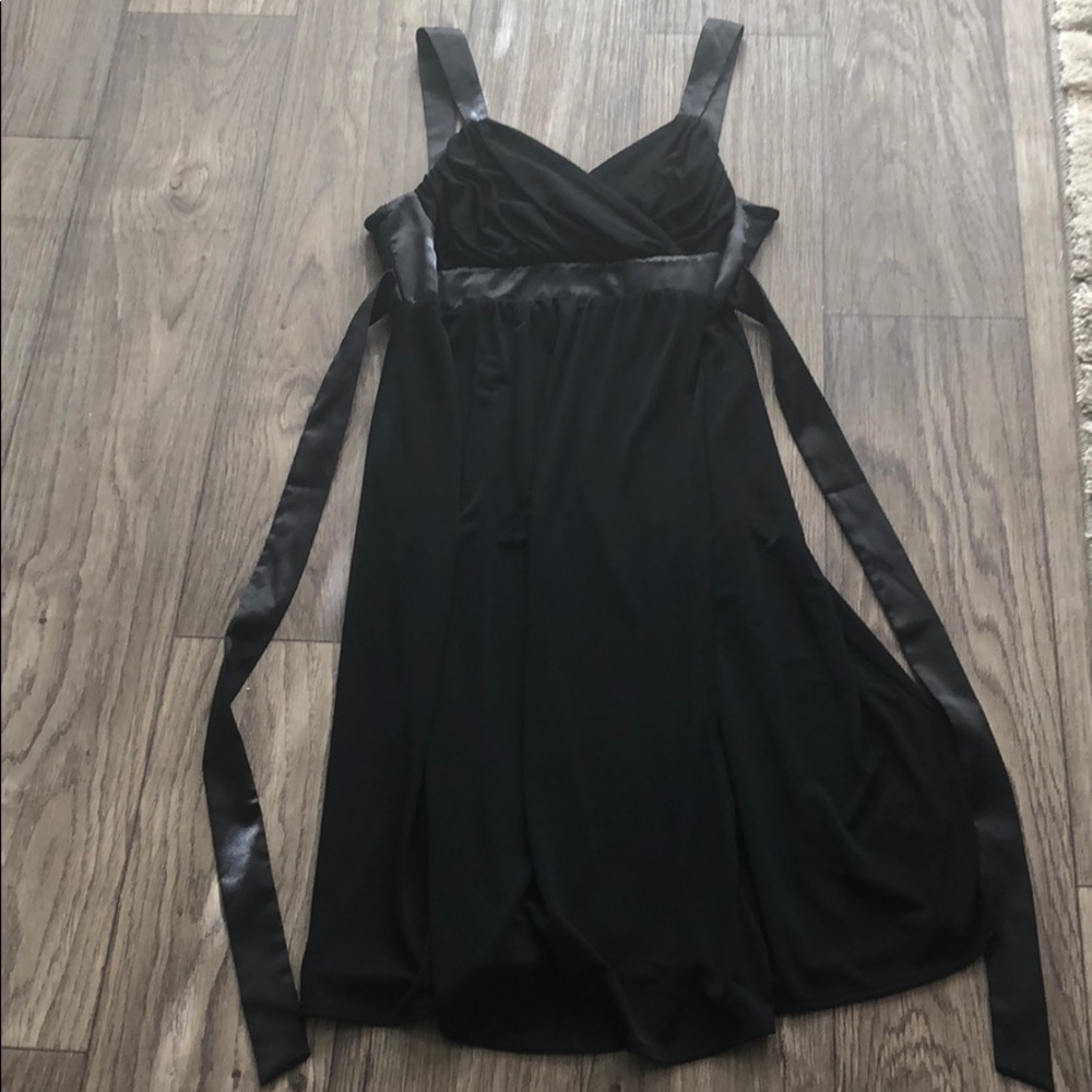 Black dress - Motherhood Maternity